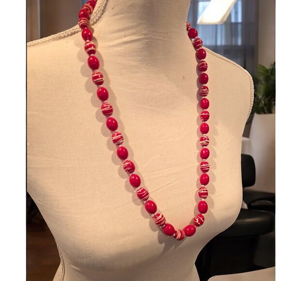 Artisan Hand Painted Necklace Textured Red Beads Cream Brushed Like 28" Vintage - Picture 3 of 6
